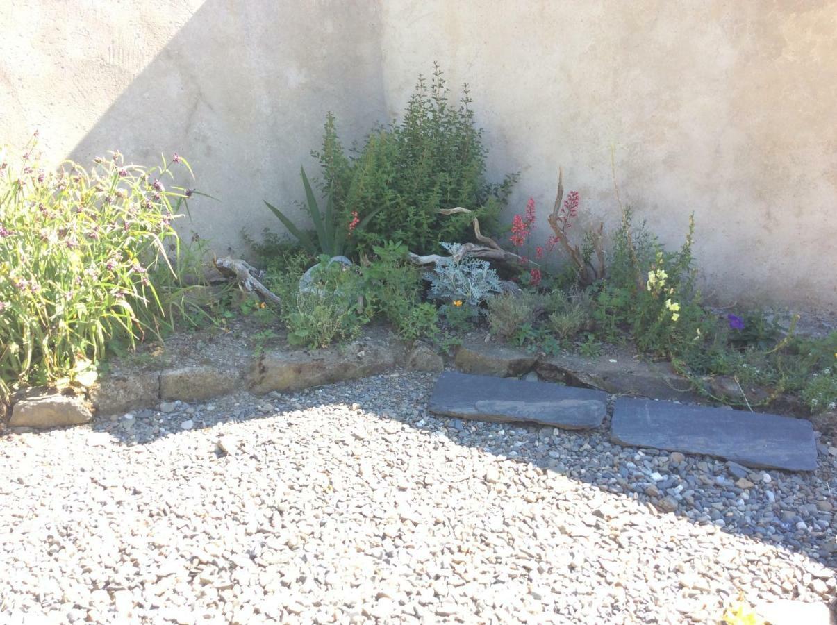 Gite Calme Bazus-Aure Exterior photo